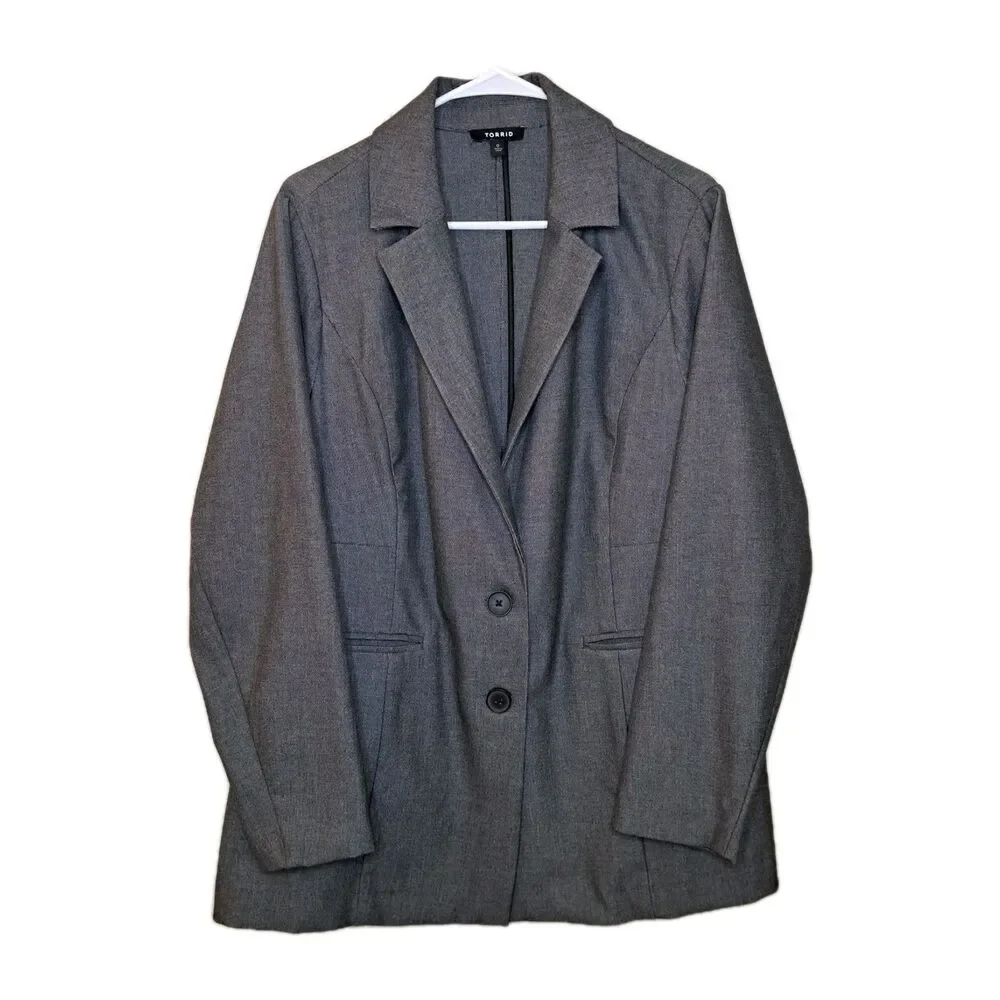 Torrid Women Long Line Blazer Gray Size Plus 0 Buttons Long Sleeve - Picture 2 of 11